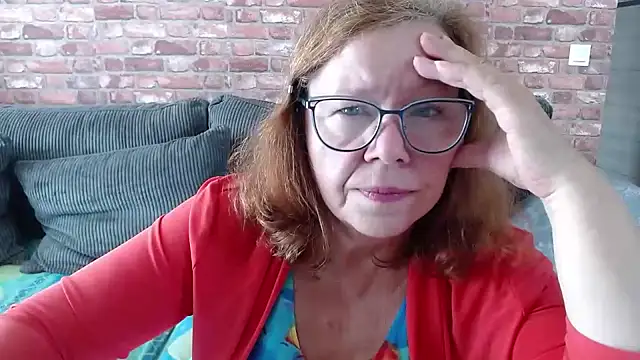 Adelewildx online show from 09-27-25, 10:20