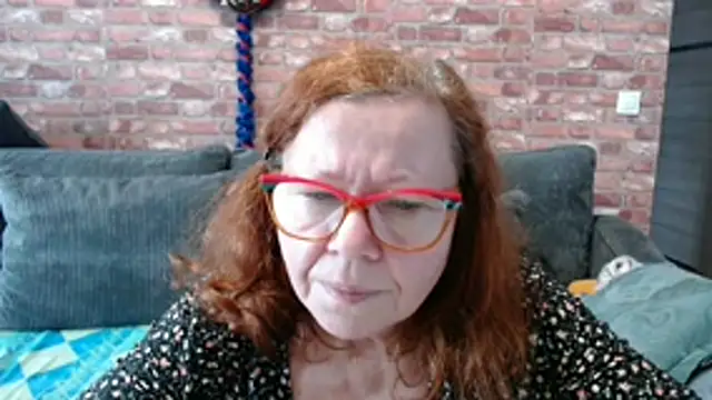 Adelewildx online show from 12-21-25, 12:12