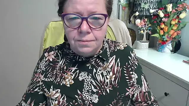 Adelewildx online show from 03-17-26, 04:50