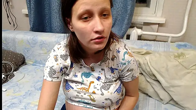 alisacucumber online show from 01-31-25, 07:18