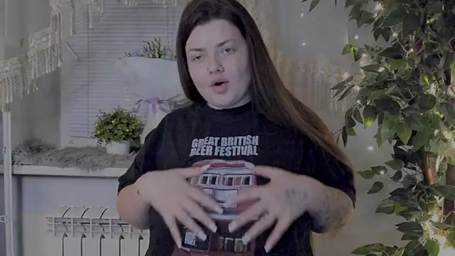 Eva Shameless online show from 01-17-25, 05:19