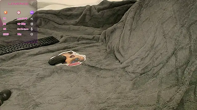 Snapshot of SuchArt_ chatting on 02-27-26, 09:31 SuchArt online show from 02-27-26, 09:31