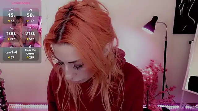 AnnieGOld  online show from 12-14-24, 12:44