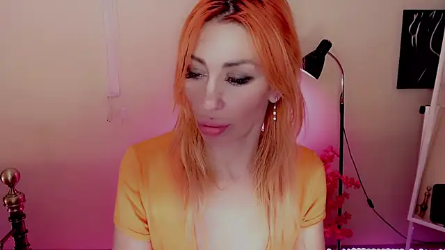 AnnieGOld  online show from 12-27-24, 10:26