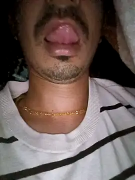 dreamtoungelick69 online show from 02-13-25, 11:04