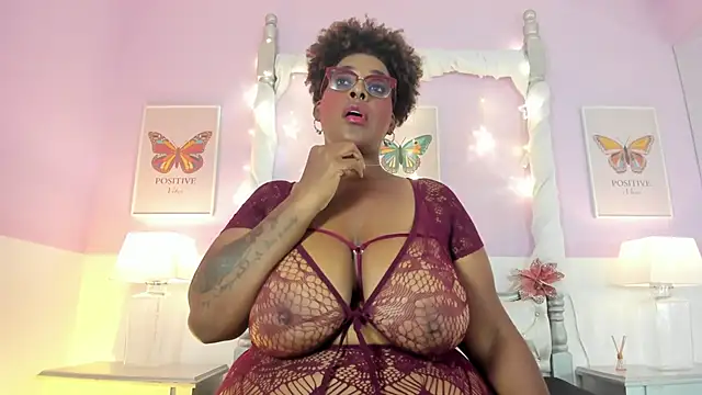 Snapshot of DakotaSexShow chatting on 01-29-25, 07:43 DakotaSexShow online show from 01-29-25, 07:43