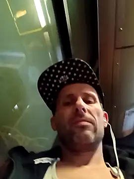 FireFox Feel online show from 12-04-24, 07:56