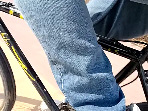 FireFox Feel online show from 03-17-25, 10:49