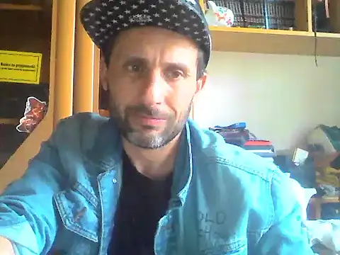 FireFox Feel online show from 03-22-25, 01:41