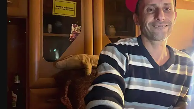 FireFox Feel online show from 11-07-25, 07:58