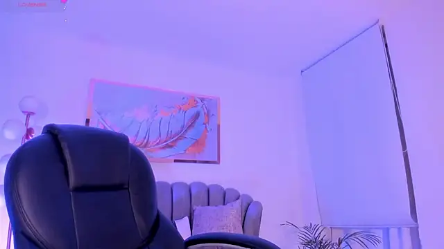 ZoePresleyX online show from 11-06-25, 02:45