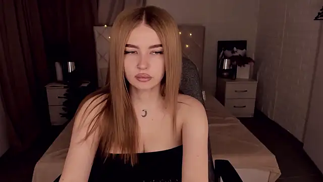 ViolettaLopez online show from 01-09-25, 02:40