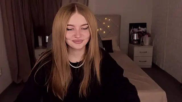 ViolettaLopez online show from 01-30-25, 04:34