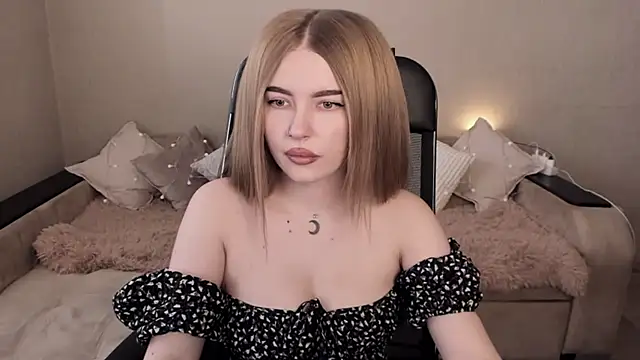 ViolettaLopez online show from 03-10-25, 11:21