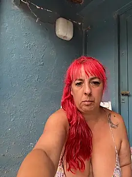 sofy alone online show from 12-14-25, 01:27