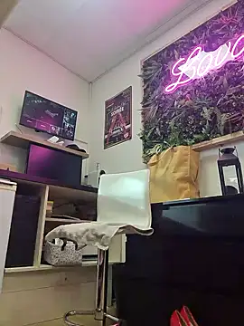 Nathotsexy1 online show from 01-21-25, 09:24