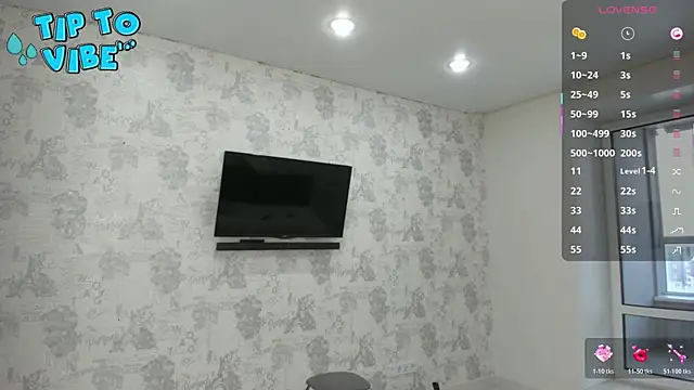 Smallnipples online show from 12-17-25, 06:41