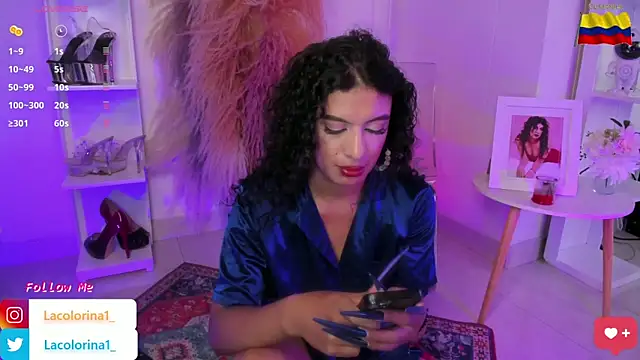 LaColorina  online show from 09-24-25, 06:11