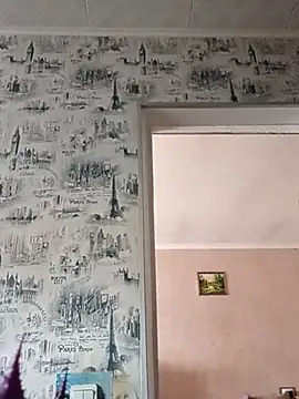 Amy August online show from 03-23-25, 07:20