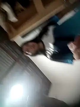 TropicalFlower online show from 09-28-25, 12:54