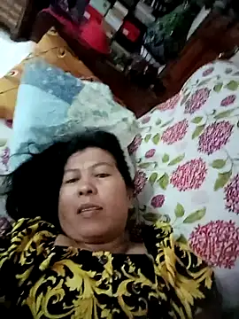 TropicalFlower online show from 02-11-26, 09:53