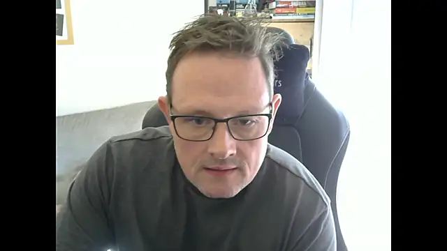 ZebedeePirate online show from 03-09-26, 01:48