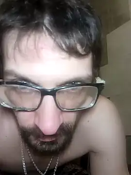 Snapshot of Krasav4ik4ik chatting on 12-16-24, 07:32 Krasav4ik4ik online show from 12-16-24, 07:32