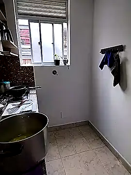 Snapshot of sharon_1 chatting on 09-19-25, 05:02 sharon 1 online show from 09-19-25, 05:02