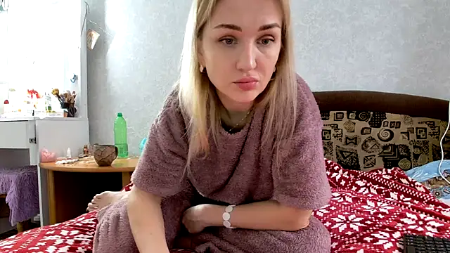 ModelEva online show from 01-31-25, 09:48