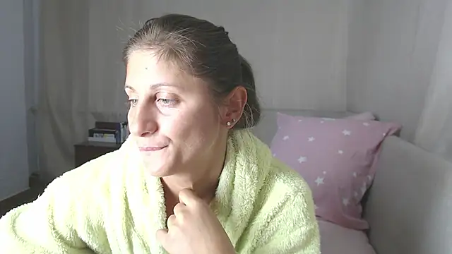 Snapshot of MARINO4KA6767 chatting on 09-25-25, 02:48 MARINO4KA6767 online show from 09-25-25, 02:48