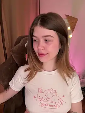 Snapshot of AmberIIey chatting on 09-24-25, 06:33 AmberIIey online show from 09-24-25, 06:33