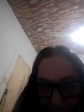 Snapshot of catdool chatting on 12-30-24, 07:42 catdool online show from 12-30-24, 07:42