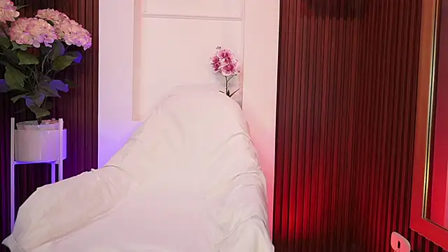 MaddyWattson online show from 11-20-25, 11:43