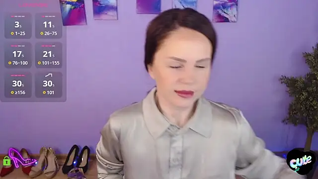 VickyGolden online show from 03-23-25, 05:10