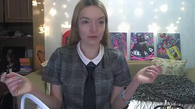 SecretSophia online show from 01-09-25, 02:29