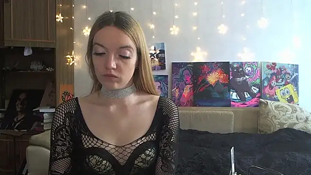 SecretSophia online show from 02-14-25, 10:38