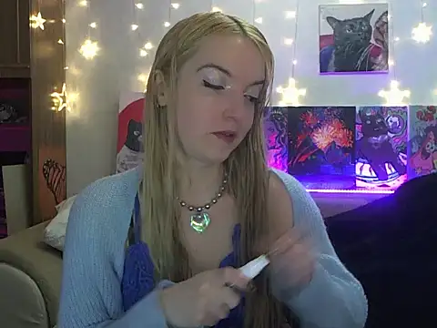 SecretSophia online show from 03-16-25, 04:01