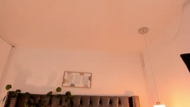 Kim Blane online show from 12-29-24, 10:23