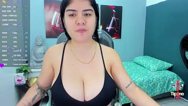 pearl weet online show from 03-12-25, 05:38