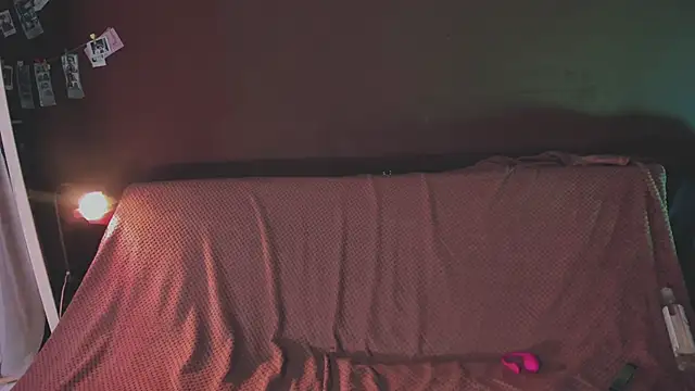 juby yuby online show from 10-19-25, 01:45