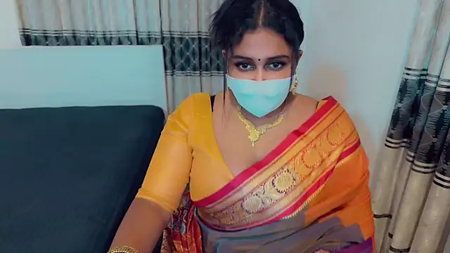 SonY CaM online show from 10-31-25, 05:03