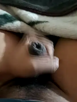 Snapshot of Deluxe_dick chatting on 01-17-25, 12:31 Deluxe dick online show from 01-17-25, 12:31