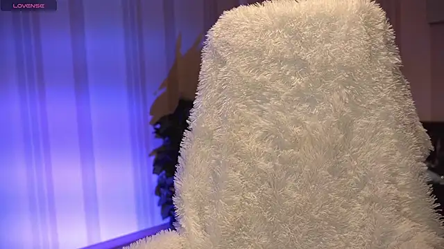 Danielle Thomas online show from 01-10-25, 01:20