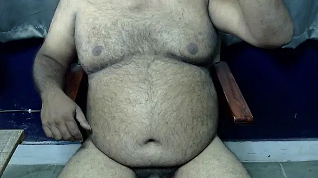 hairysubcub 70 online show from 10-13-25, 07:41