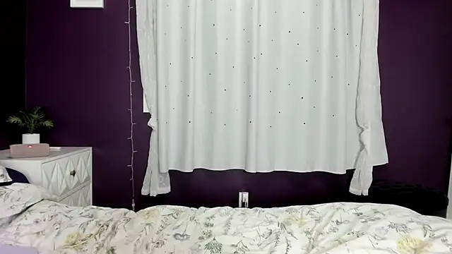 Snapshot of bossbratbimbo chatting on 02-07-25, 05:20 bossbratbimbo online show from 02-07-25, 05:20