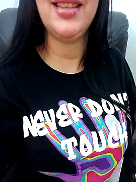 Queen sousou online show from 02-07-25, 12:20