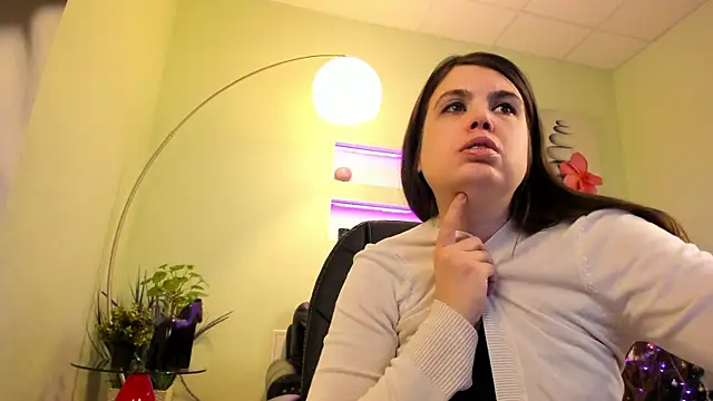 BattyMoll online show from 12-12-24, 03:05