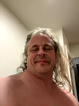 zeus337 online show from 11-18-25, 02:17