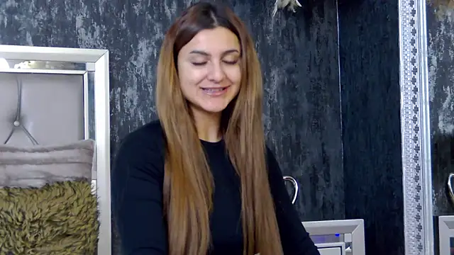 NicolePlay online show from 01-10-25, 05:37