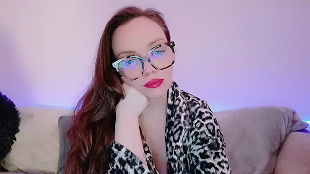 FemDom RubyKnightXXO online show from 03-06-25, 09:20